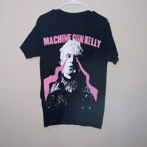 machine gun kelly mgk graphic tee mainstream sellout